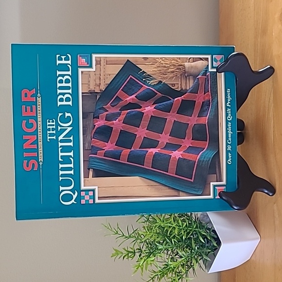 SINGER SEWING REFERENCE LIBRARY Vintage 'The Quilting Bible' Quilt Projects Book - Picture 1 of 17